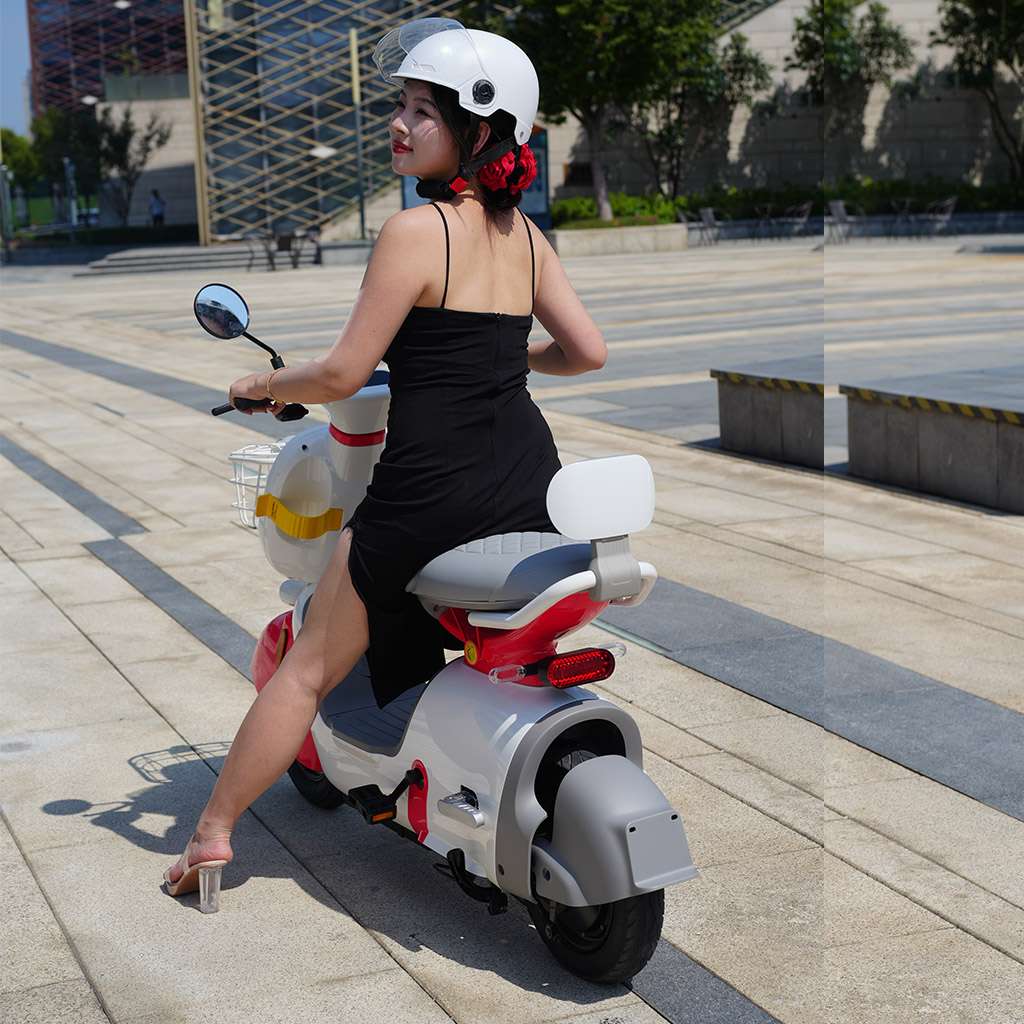 Photo-Gallery-Carousel_Electric Bicycle_UM-DB01_red_white_6