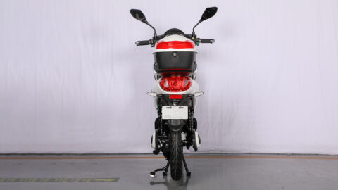 Photo-Album-_Electric Bicycle_UM-DB04_Rr._White