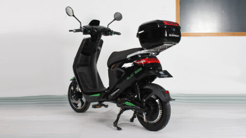 Photo-Album-_Electric Bicycle_UM-DB06_Lf._side2_Black