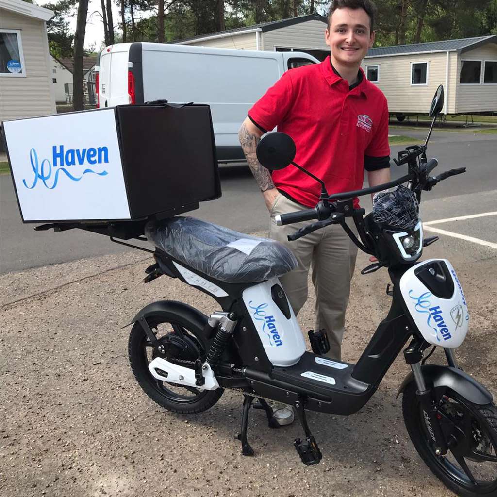 Photo-Gallery-Users Sharing-Carousel_Electric Bicycle_UM-DB05_2