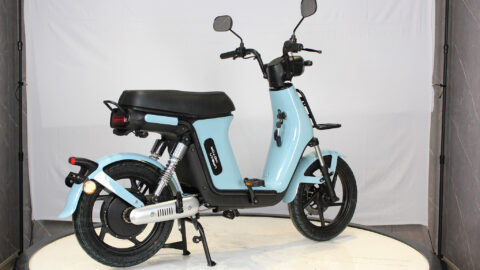 Photo-Album-_Electric Bicycle_UM-DB08_Rt._side2_Blue