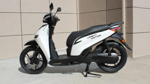 Photo-Album-_Electric Bicycle_UM-DS01_Lf._Black-White