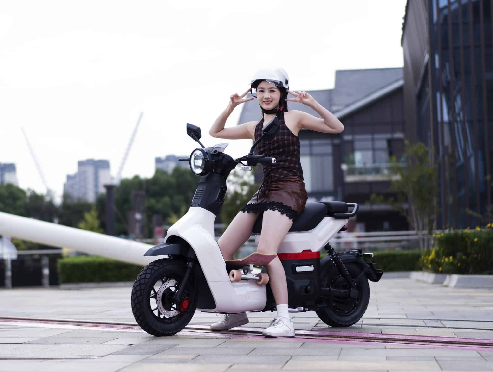 Photo-Gallery-Model Gallery_UM-DB10_3