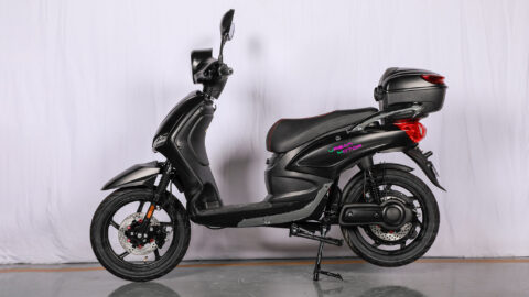 Photo-Album-_Electric Bicycle_UM-DB04_Lf._side_Matt Black