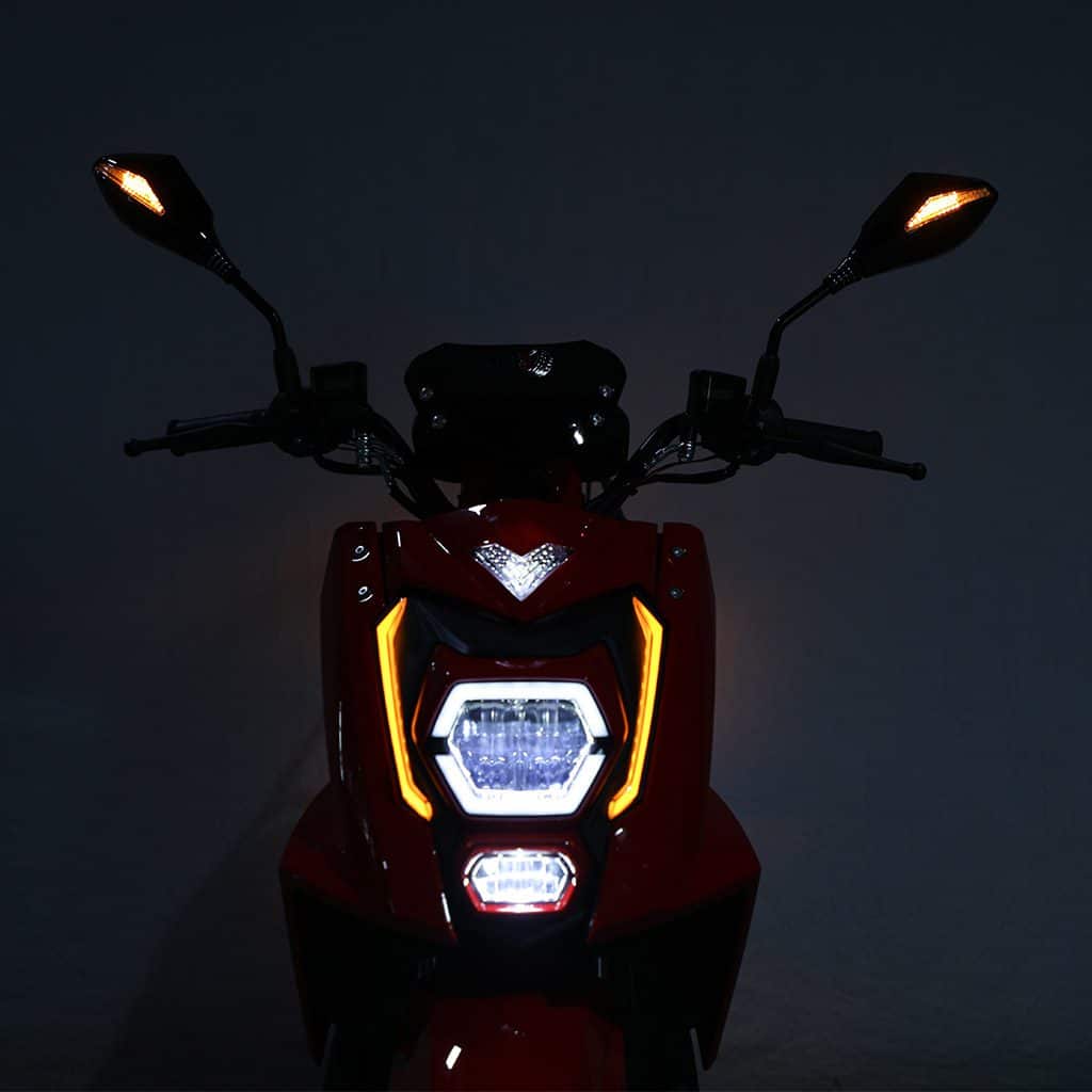 Photo-Gallery-Carousel_Electric Bicycle_UM-DB03_red-lamps in night1