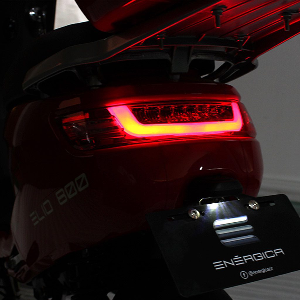 Photo-Gallery-Carousel_Electric Bicycle_UM-DB06_LED rr. lamp at night