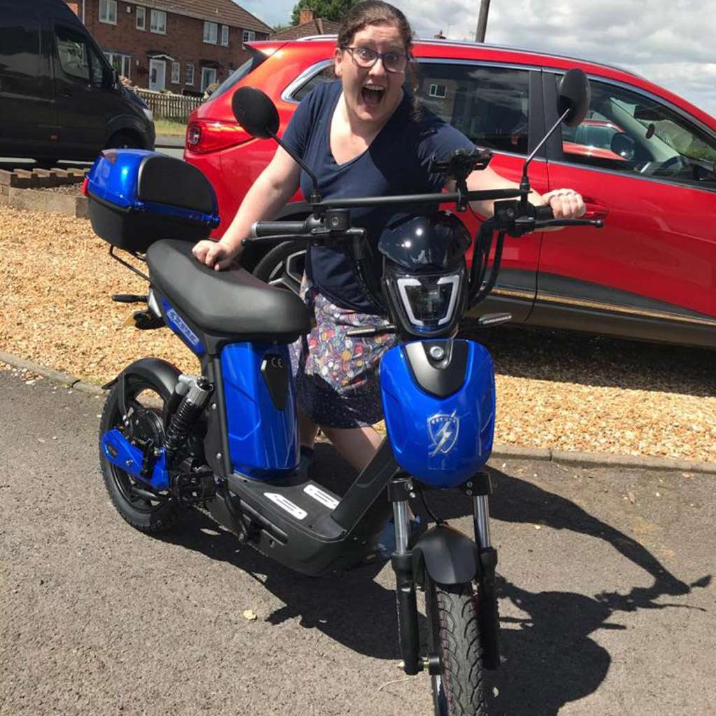 Photo-Gallery-Users Sharing-Carousel_Electric Bicycle_UM-DB05_1