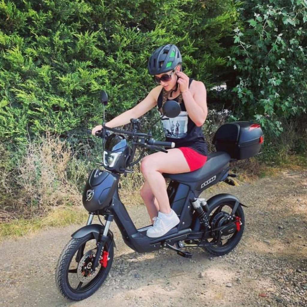 Photo-Gallery-Users Sharing-Carousel_Electric Bicycle_UM-DB05_4